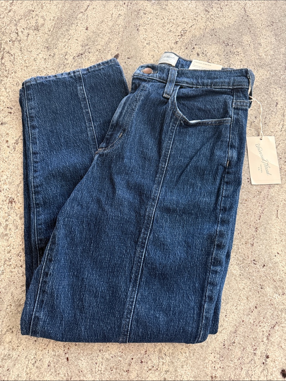 Universal Thread Women's Straight-Leg Dark Blue Denim Jeans